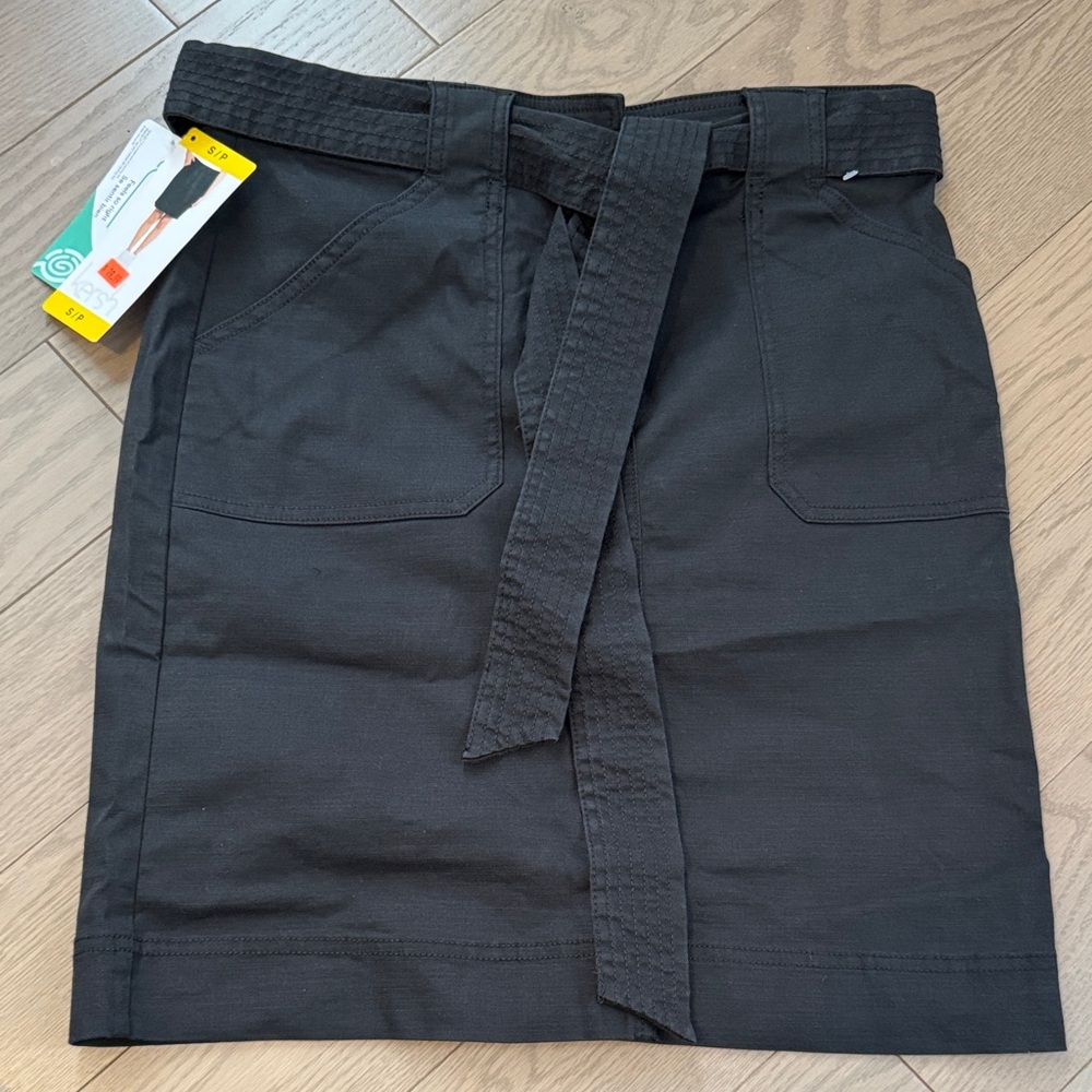 Black Kersh Belted Skirt - Small